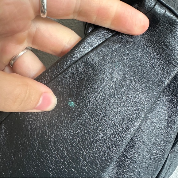 Vintage Wilson Classic Black Leather Jacket Medium - Picture 11 of 16